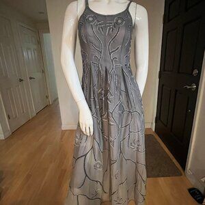 $625 ANOPIA COLLEZIONI BEADED MIDI SILK DRESS SIZE 4